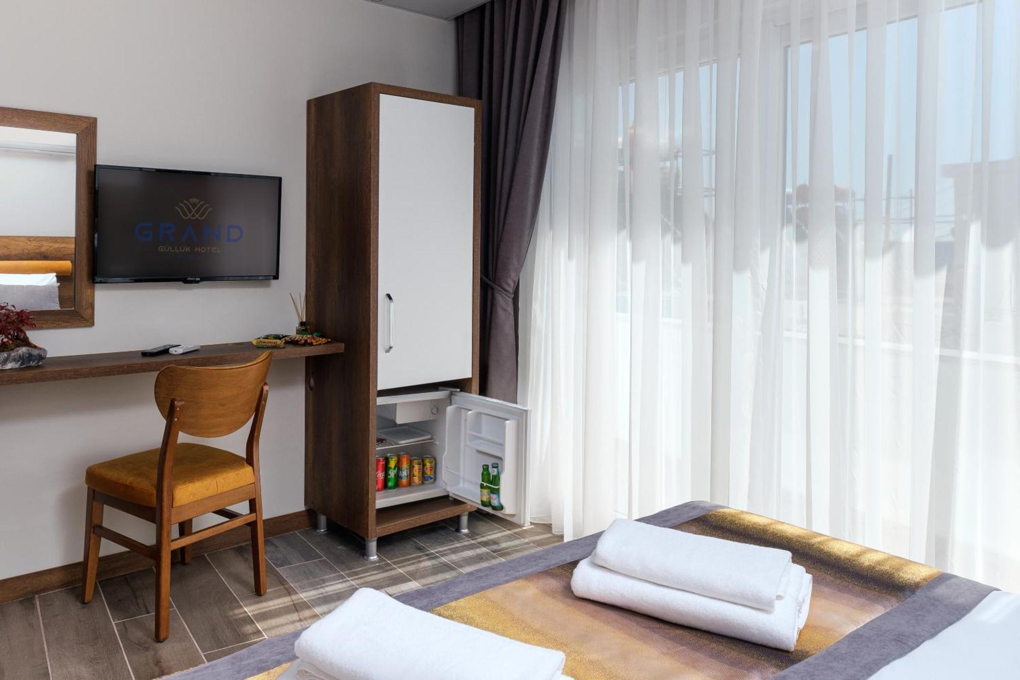 Grand Gulluk Hotel & Spa City Center أنطاليا المظهر الخارجي الصورة