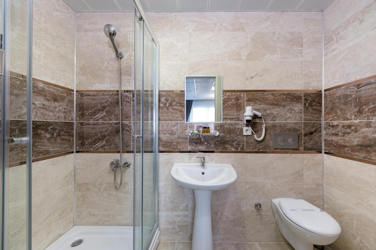 Grand Gulluk Hotel & Spa City Center أنطاليا المظهر الخارجي الصورة